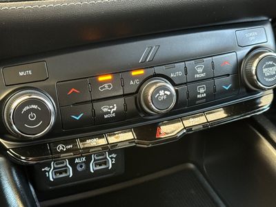 2022 Dodge Durango - Photo 23