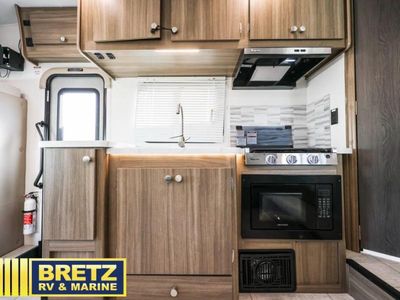 2026 Coachmen RV Freelander - Photo 15
