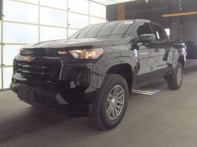 2025 Chevrolet Colorado - Photo 1