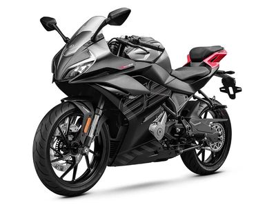 2026 CFMOTO 300SS - Photo 1