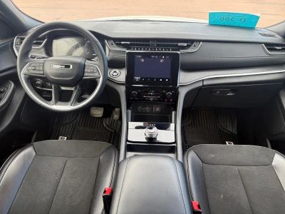 2024 Jeep Grand Cherokee — photo 12 view