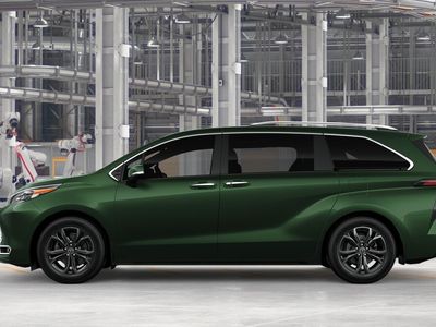 2026 Toyota Sienna - Photo 4