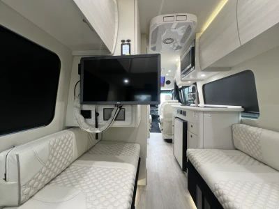 2026 Midwest Automotive Designs HERITAGE — photo 18 view