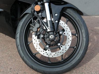 2026 Yamaha YZF-R3 - Photo 19