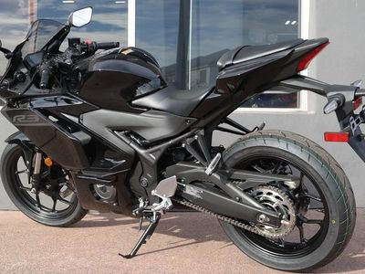 2026 Yamaha YZF-R3 - Photo 3