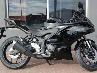 2026 Yamaha YZF-R3 - Photo 6