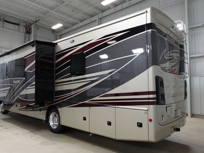 2026 Fleetwood Bounder - Photo 3