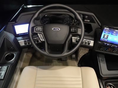 2026 Fleetwood Bounder - Photo 9