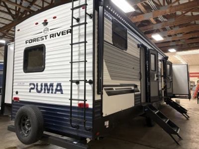 2026 Palomino Puma - Photo 2