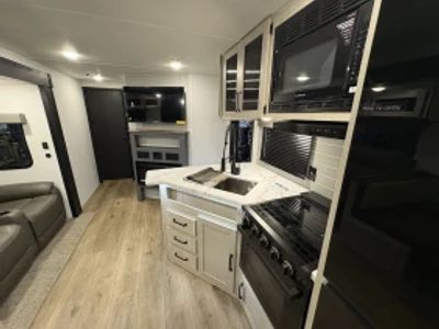 2026 Palomino Puma - Photo 18