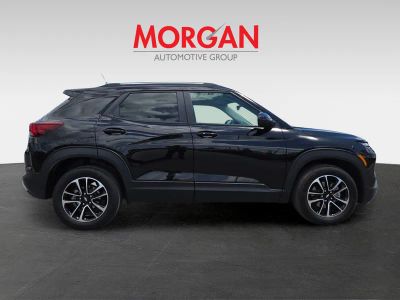 2024 Chevrolet TrailBlazer — side profile view