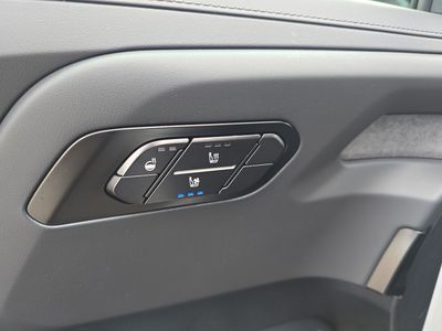2027 Kia Telluride - Photo 19