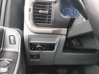 2024 Ford F-150 — photo 13 view