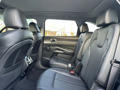 2023 Kia Sorento — photo 22 view