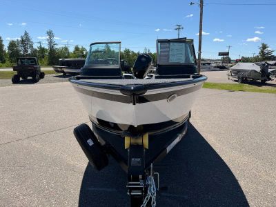 2026 Lund 1875 IMPACT XS — photo 8 view