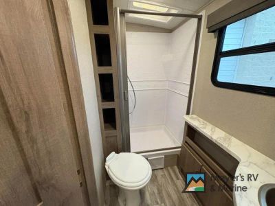 2023 Grand Design Imagine - Photo 27