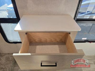 2023 Rockwood Signature 2442BS - Photo 26