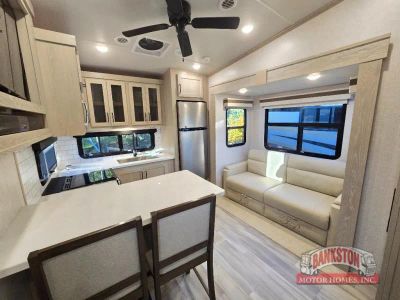 2023 Rockwood Signature 2442BS - Photo 30