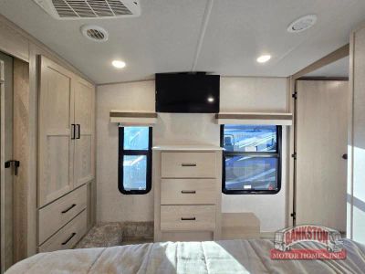 2023 Rockwood Signature 2442BS - Photo 25