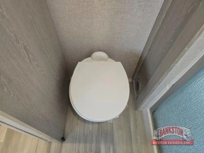 2023 Rockwood Signature 2442BS - Photo 22