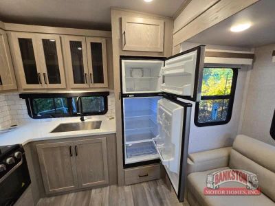 2023 Rockwood Signature 2442BS - Photo 14