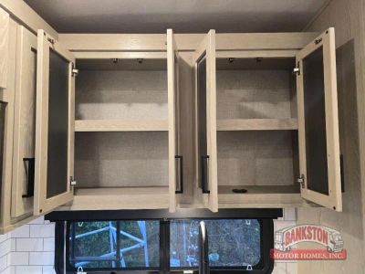 2023 Rockwood Signature 2442BS - Photo 10