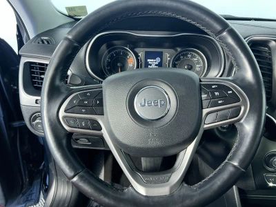 2019 Jeep Cherokee — photo 15 view