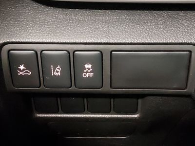 2023 Mitsubishi Eclipse Cross - Photo 13