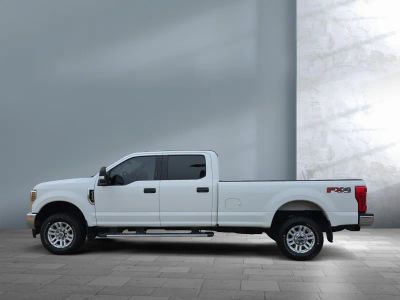 2018 Ford Super Duty F-350 SRW - Photo 3