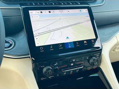 2025 Jeep Grand Cherokee - Photo 13
