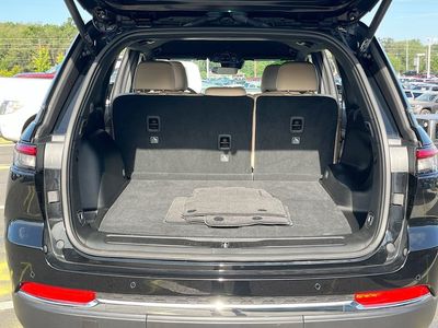 2025 Jeep Grand Cherokee - Photo 25