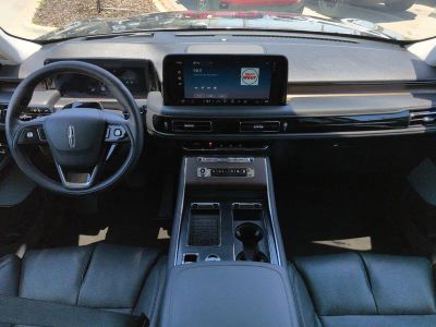 2025 Lincoln Aviator — photo 15 view