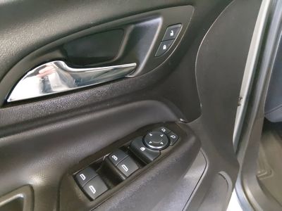 2024 Chevrolet Equinox — photo 16 view