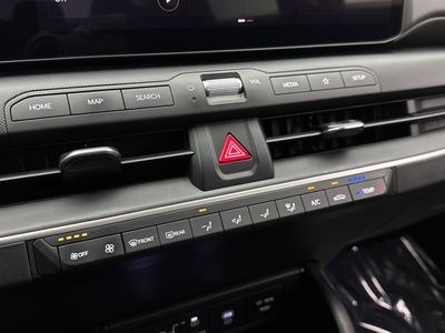 2025 Kia K4 - Photo 12