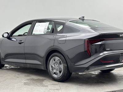 2025 Kia K4 - Photo 5