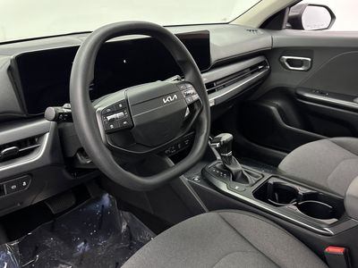 2025 Kia K4 - Photo 7