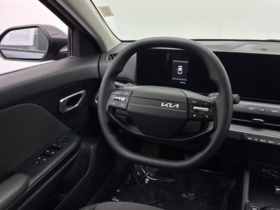 2025 Kia K4 - Photo 20