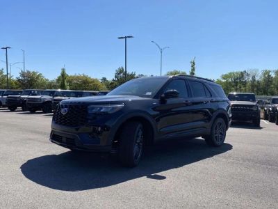 2026 Ford Explorer — photo 7 view