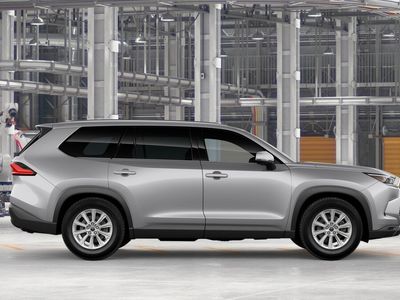 2026 Toyota Grand Highlander Hybrid — photo 12 view