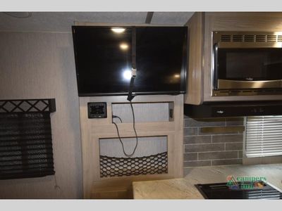 2021 Forest River RV Freedom Express - Photo 27