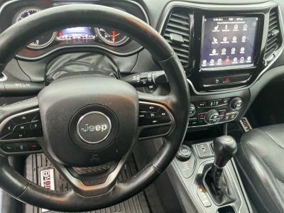 2019 Jeep Cherokee — photo 14 view