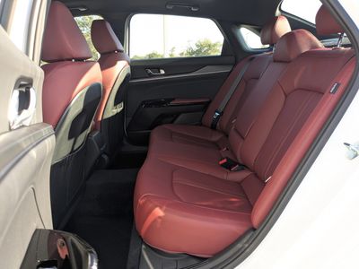 2026 Kia K5 - Photo 14