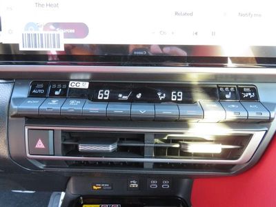 2026 Toyota Camry - Photo 26