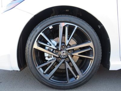 2026 Toyota Camry - Photo 6