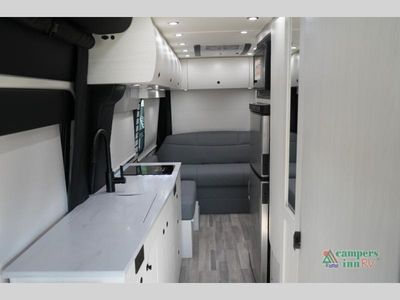 2025 Pleasure-Way Plateau - Photo 12