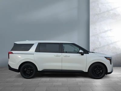 2026 Kia Carnival — photo 7 view