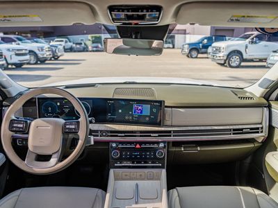 2025 Hyundai Santa Fe - Photo 34