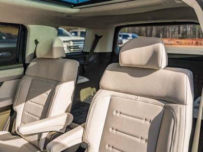 2025 Hyundai Santa Fe - Photo 28