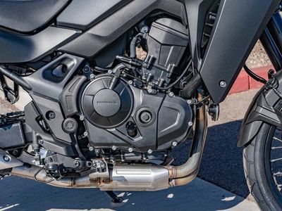 2024 Honda Transalp - Photo 11