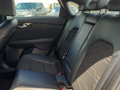 2023 Kia Forte — photo 15 view